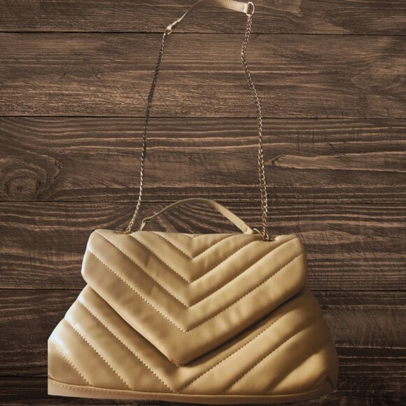 Crossbody Bag Lightweight Adjustable Chain Strap Quilted Design - Picture 2 of 6